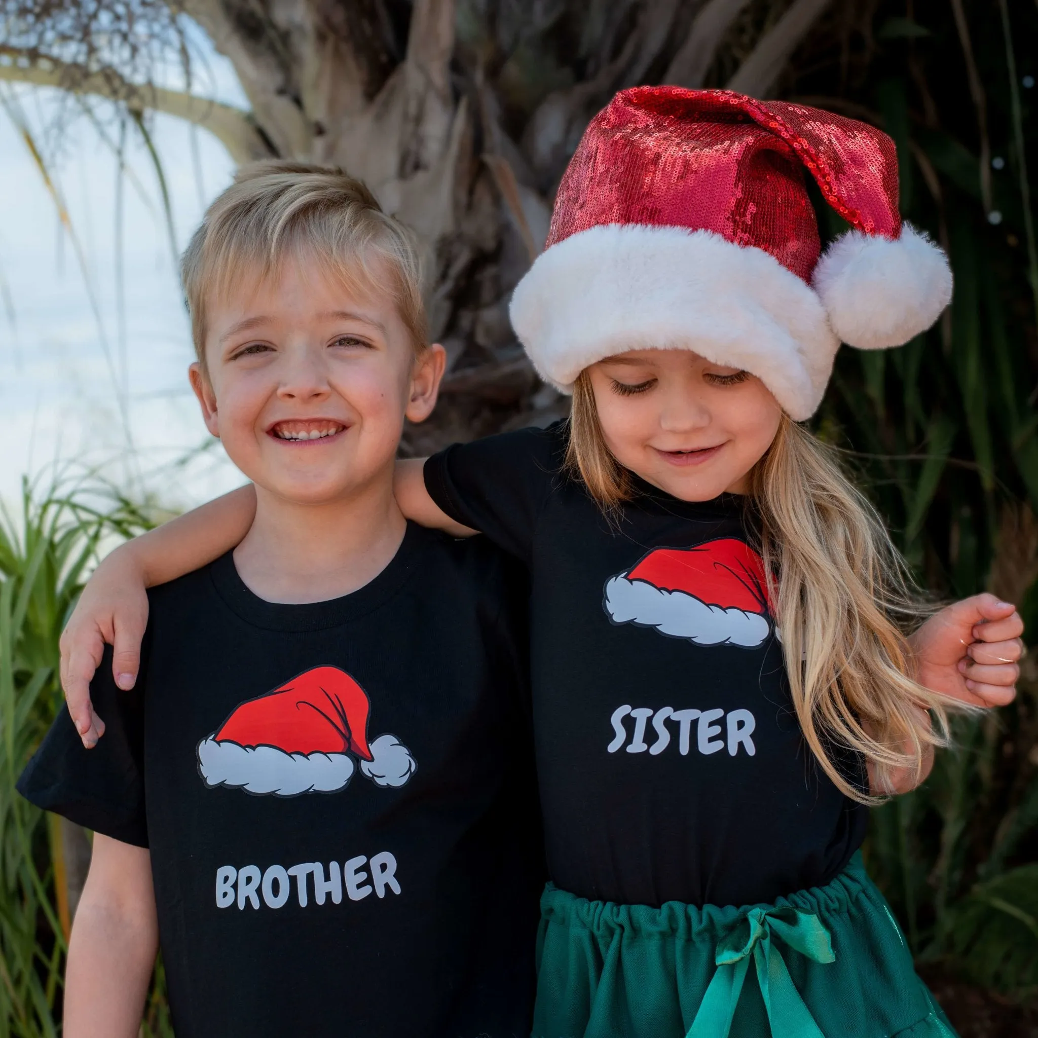 BROTHER CHRISTMAS HAT  KIDS T-SHIRT