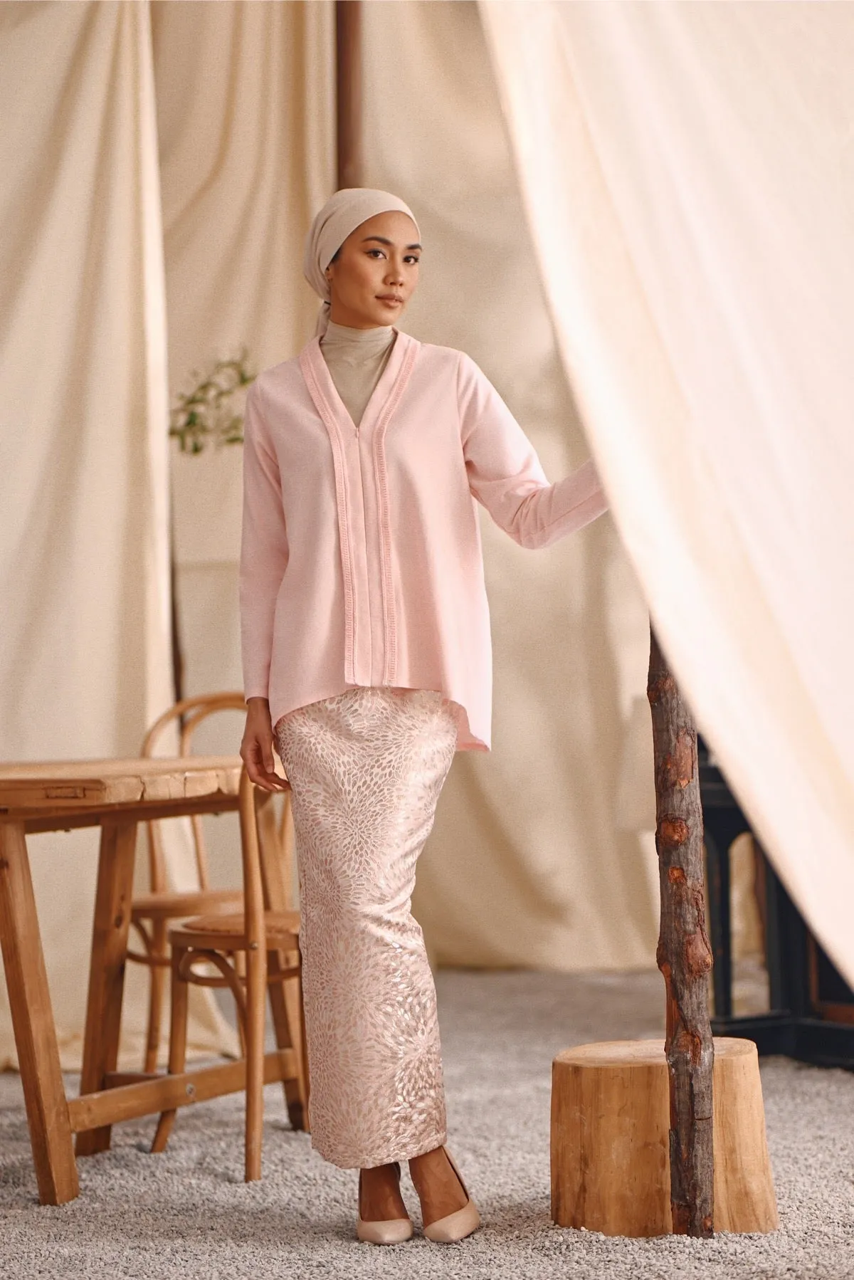 The Bayu Women Kebaya Top - Pink