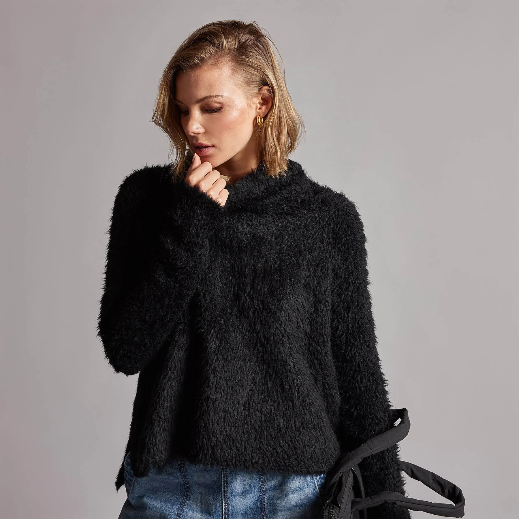 Wool Blend Sherpa Turtleneck Sweater - Black